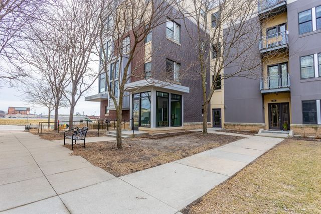 100 Water Street 106, Des Moines, IA 50309