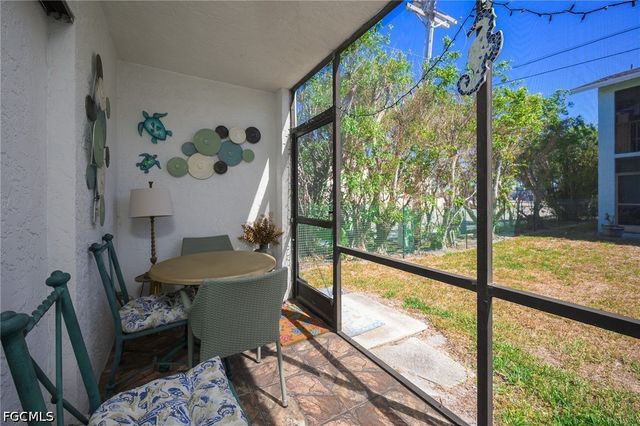 4903 Vincennes ST 110, Cape Coral, FL 33904