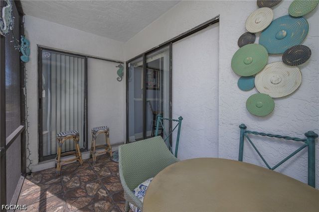 4903 Vincennes ST 110, Cape Coral, FL 33904