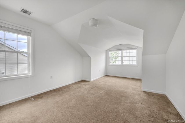 214 Miro Place, Port Washington, NY 11050