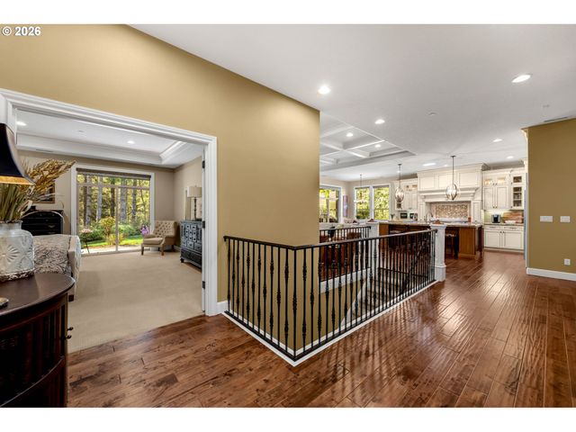 806 Nw 35TH Ave, Camas, WA 98607