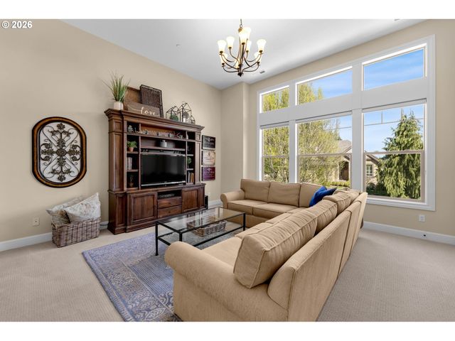 806 Nw 35TH Ave, Camas, WA 98607