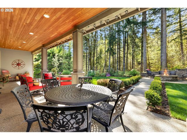 806 Nw 35TH Ave, Camas, WA 98607