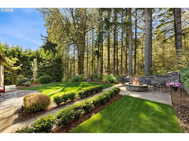 806 Nw 35TH Ave, Camas, WA 98607