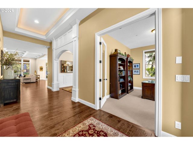 806 Nw 35TH Ave, Camas, WA 98607