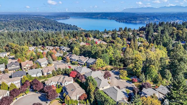 4563 162nd Lane SE, Bellevue, WA 98006