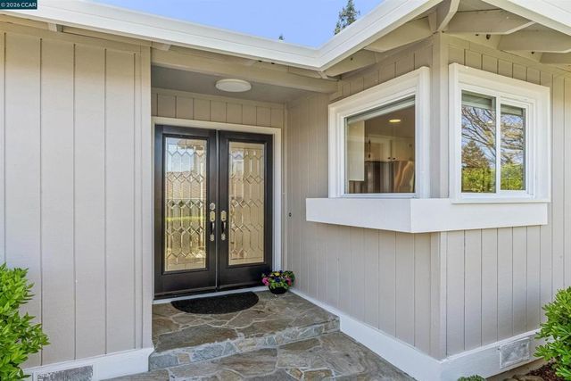 2131 Myrtle Beach Ln, Danville, CA 94526