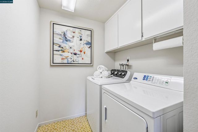 2131 Myrtle Beach Ln, Danville, CA 94526