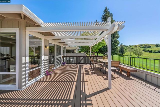 2131 Myrtle Beach Ln, Danville, CA 94526