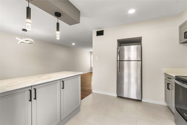4941 N Hall Street, Dallas, TX 75235