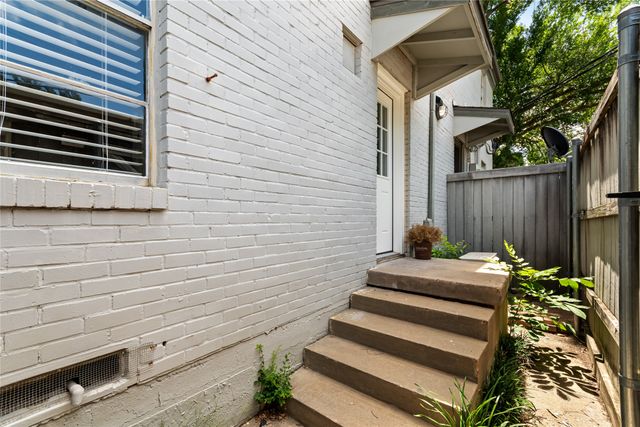 4941 N Hall Street, Dallas, TX 75235