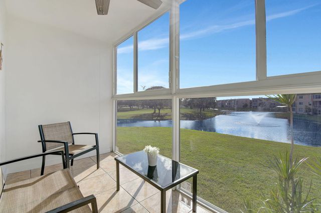 9261 Sunrise Lakes Boulevard 210, Sunrise, FL 33322