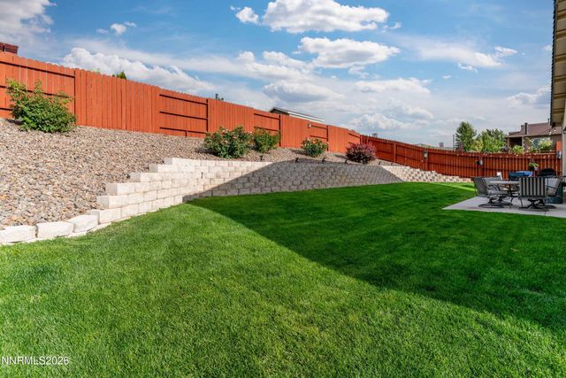 18176 Kodiak Bear Court, Reno, NV 89508