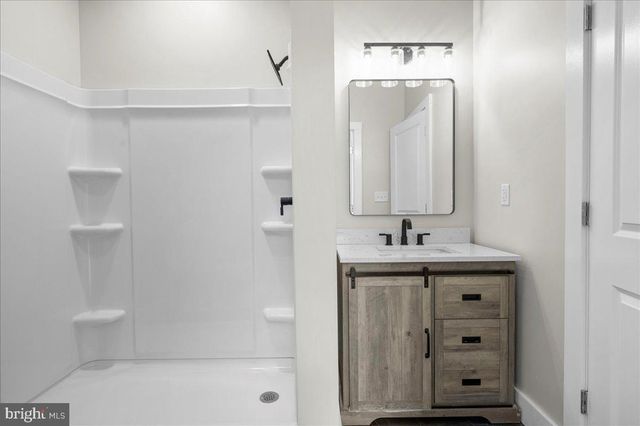 31 RIVERVIEW AVE, Chesapeake City, MD 21915