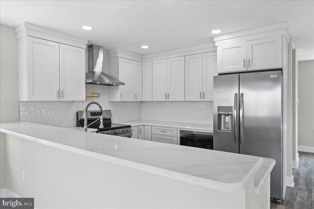 31 RIVERVIEW AVE, Chesapeake City, MD 21915