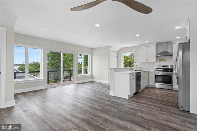 31 RIVERVIEW AVE, Chesapeake City, MD 21915