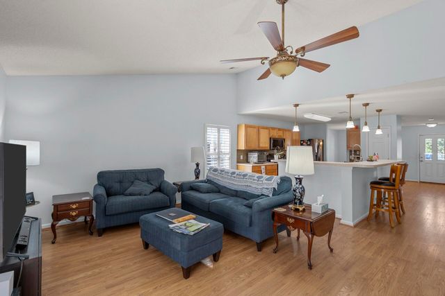 332 Southport Drive, Summerville, SC 29483