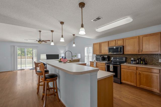 332 Southport Drive, Summerville, SC 29483