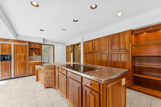 1391 Windrush Circle, Blacklick, OH 43004