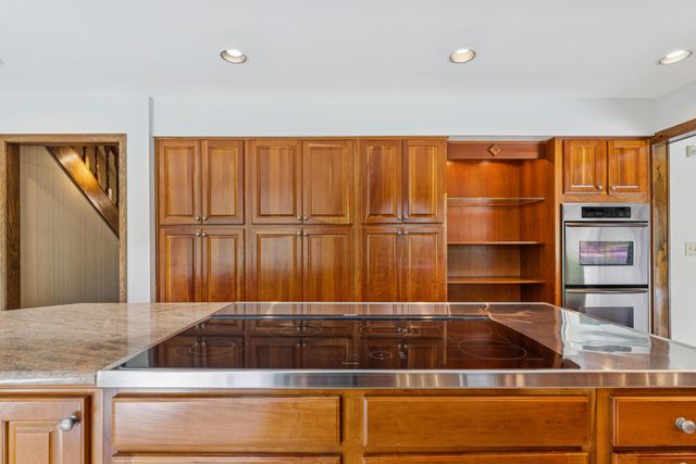 1391 Windrush Circle, Blacklick, OH 43004