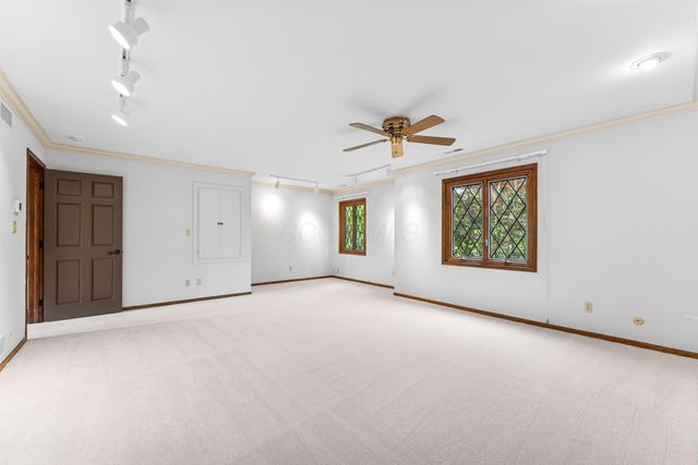 1391 Windrush Circle, Blacklick, OH 43004