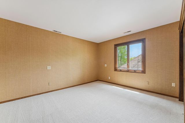 1391 Windrush Circle, Blacklick, OH 43004