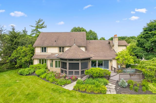 1391 Windrush Circle, Blacklick, OH 43004