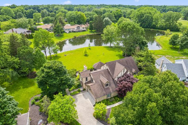 1391 Windrush Circle, Blacklick, OH 43004