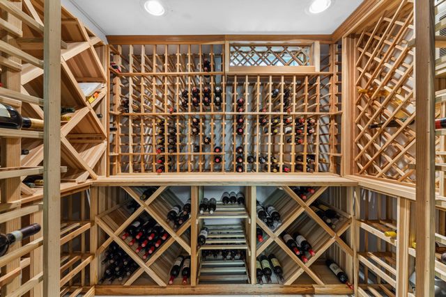 1391 Windrush Circle, Blacklick, OH 43004