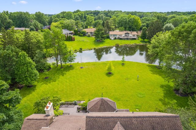 1391 Windrush Circle, Blacklick, OH 43004