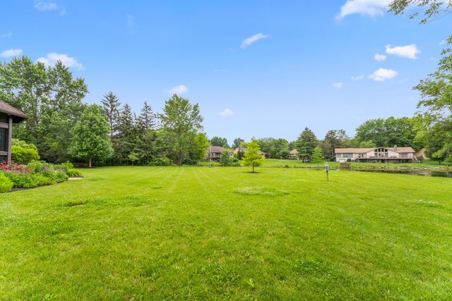 1391 Windrush Circle, Blacklick, OH 43004