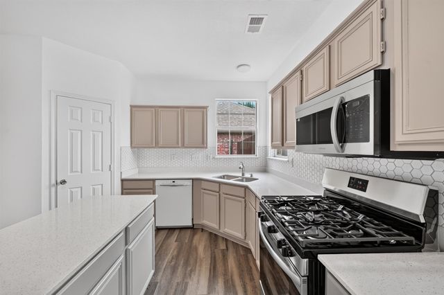 836 Snapdragon Lane, Plano, TX 75075