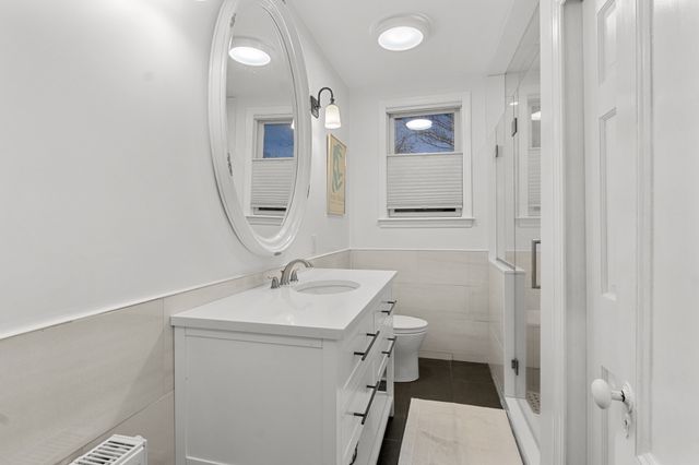 13 Broadway Avenue 1, Rockport, MA 01966