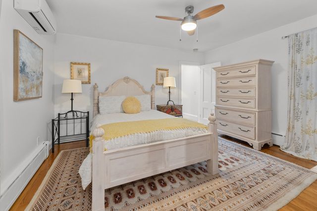 13 Broadway Avenue 1, Rockport, MA 01966