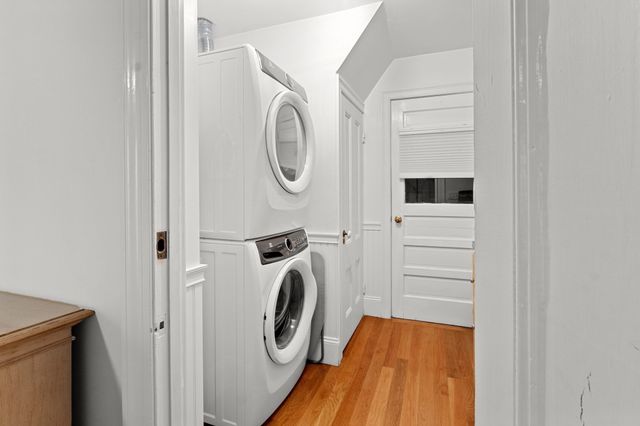 13 Broadway Avenue 1, Rockport, MA 01966