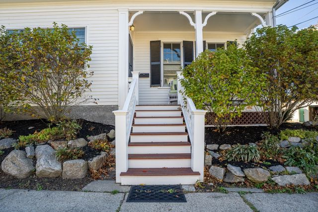 13 Broadway Avenue 1, Rockport, MA 01966