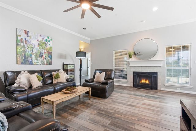 303 Aspen Court W, Aledo, TX 76008