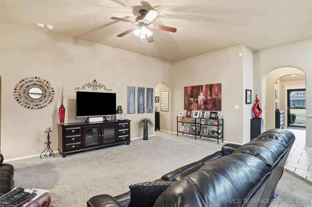 17532 E 44th Street, Tulsa, OK 74134