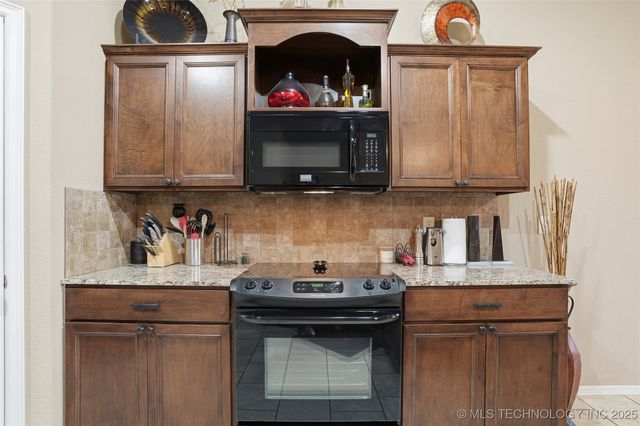 17532 E 44th Street, Tulsa, OK 74134