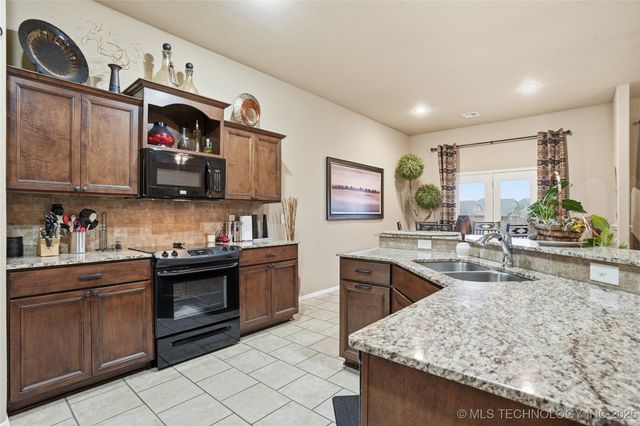 17532 E 44th Street, Tulsa, OK 74134