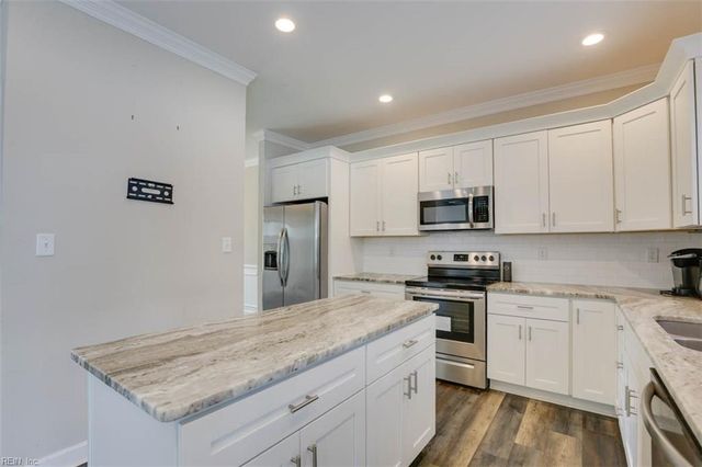 100 Wren RD, Suffolk, VA 23432