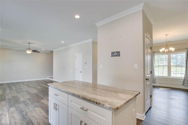 100 Wren RD, Suffolk, VA 23432