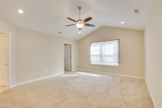 100 Wren RD, Suffolk, VA 23432