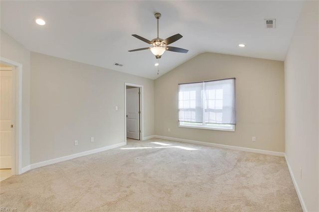 100 Wren RD, Suffolk, VA 23432