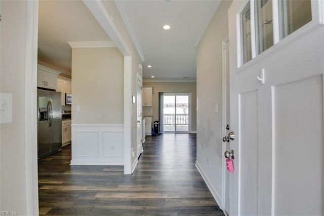 100 Wren RD, Suffolk, VA 23432