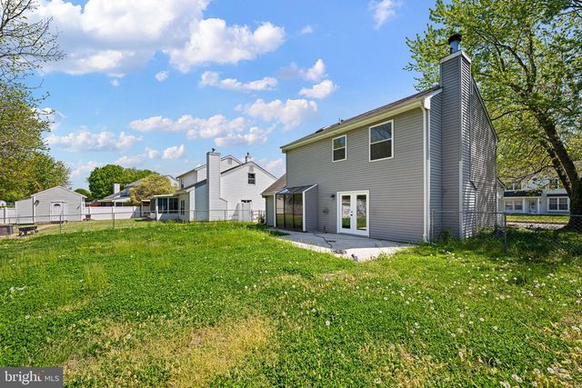 1207 S FARMVIEW DR, Dover, DE 19904