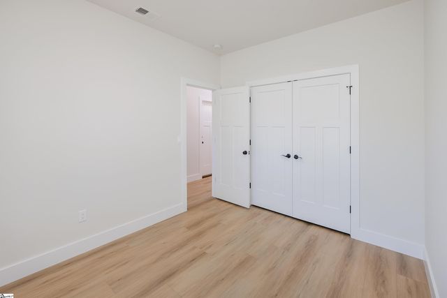 110 Simmons Road, Woodruff, SC 29388