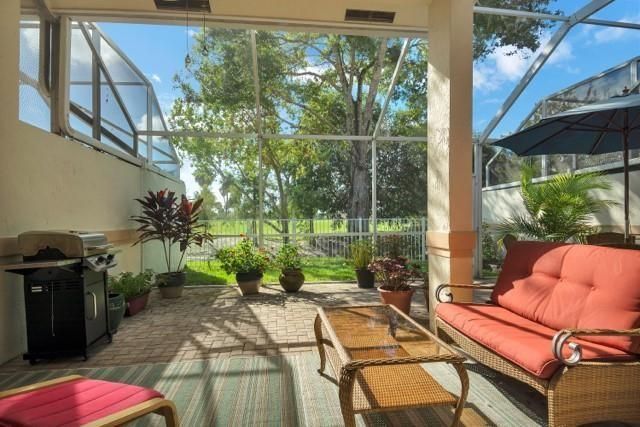 676 W Palm Aire Drive, Pompano Beach, FL 33069
