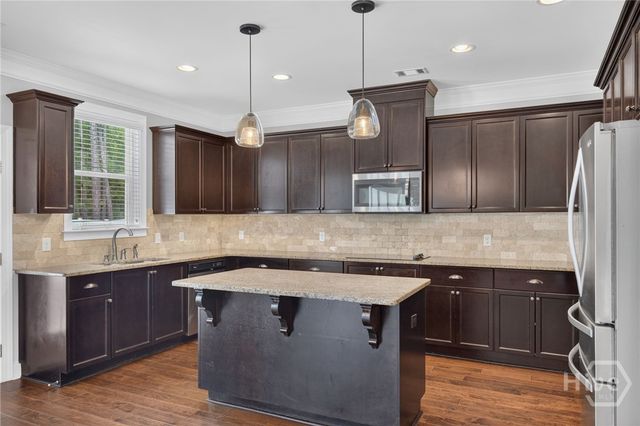 107 Cypress Loop, Bloomingdale, GA 31302