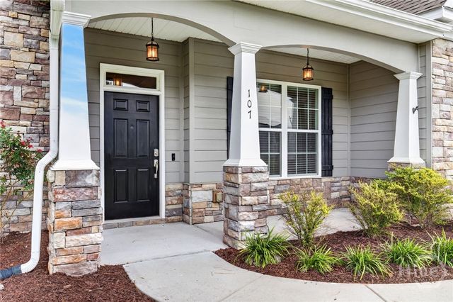 107 Cypress Loop, Bloomingdale, GA 31302